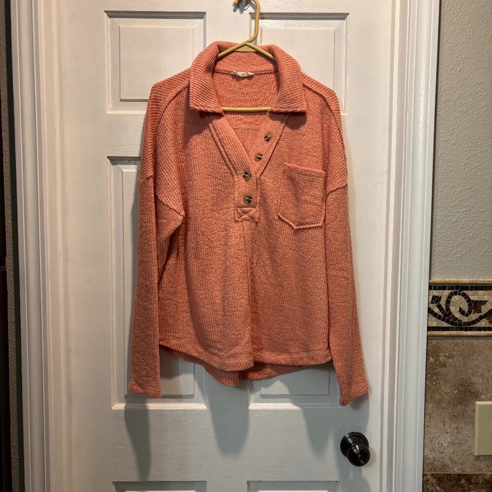 New In Loose Fit Top, M